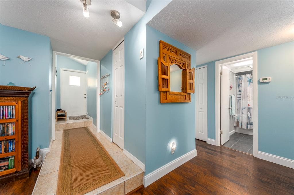 9543 86TH AVENUE 9543 photo 7