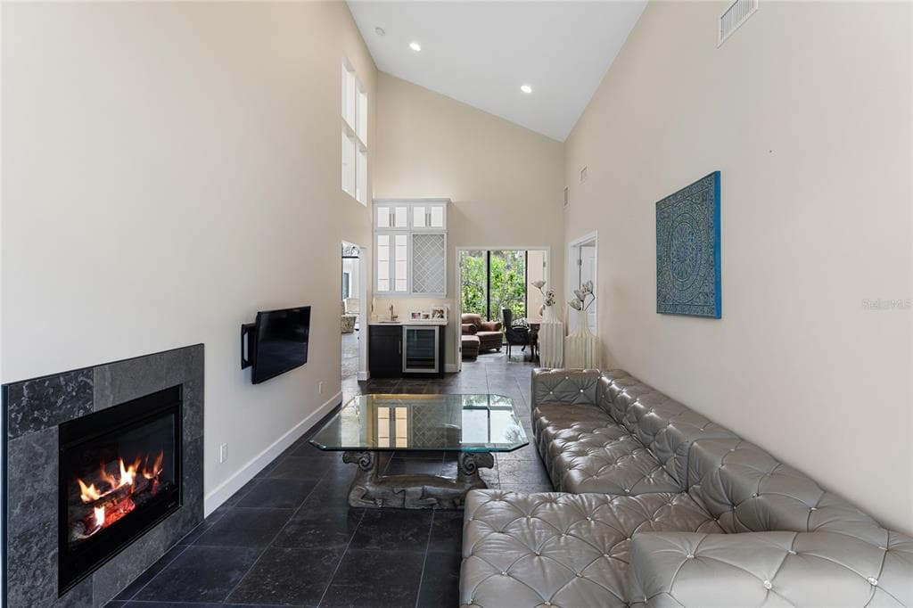 200 JOHN ANDERSON DRIVE photo 23