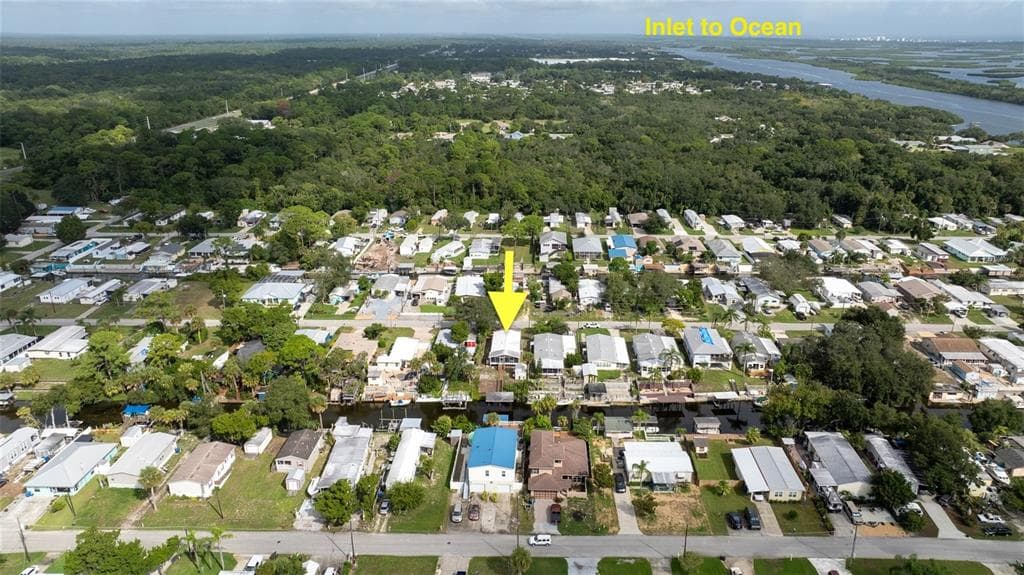 126 CHARLES STREET photo 6
