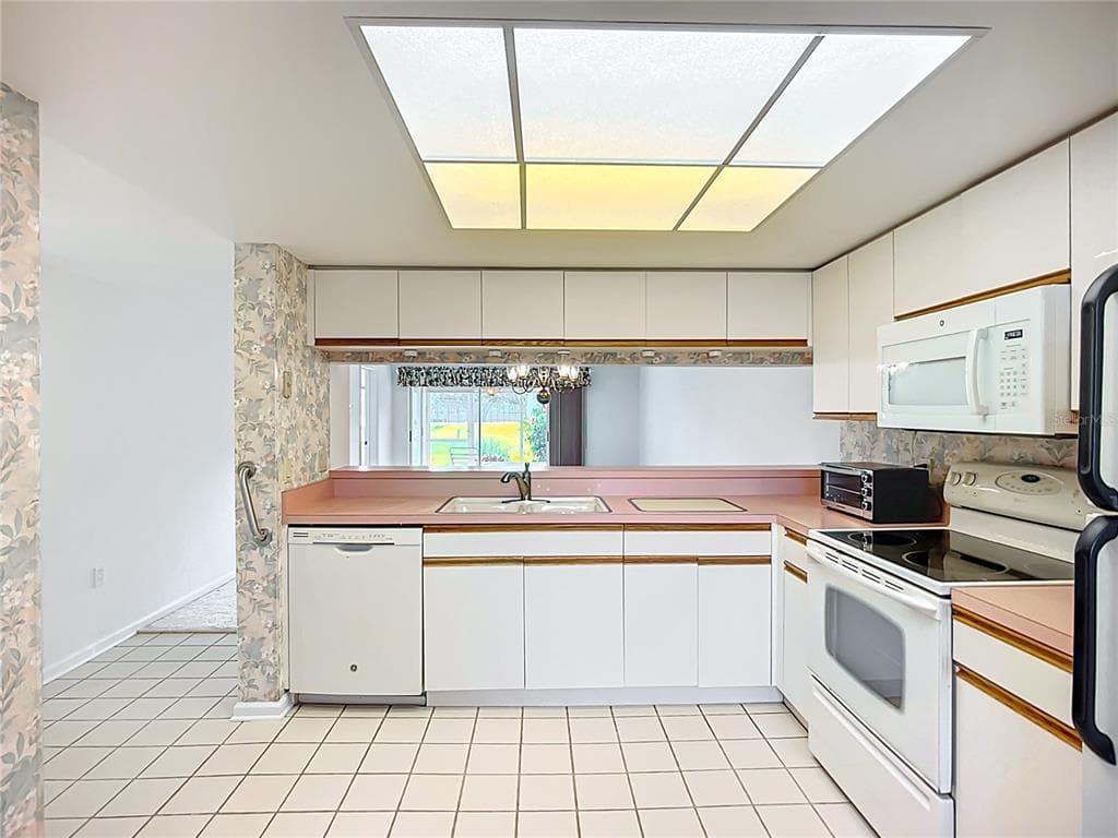 4382 MADEIRA COURT 3361 photo 8