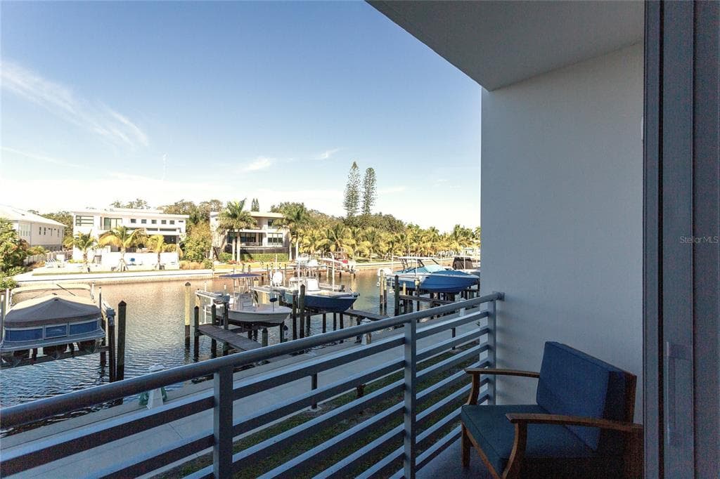 1709 N TAMIAMI TRAIL 215 photo 14
