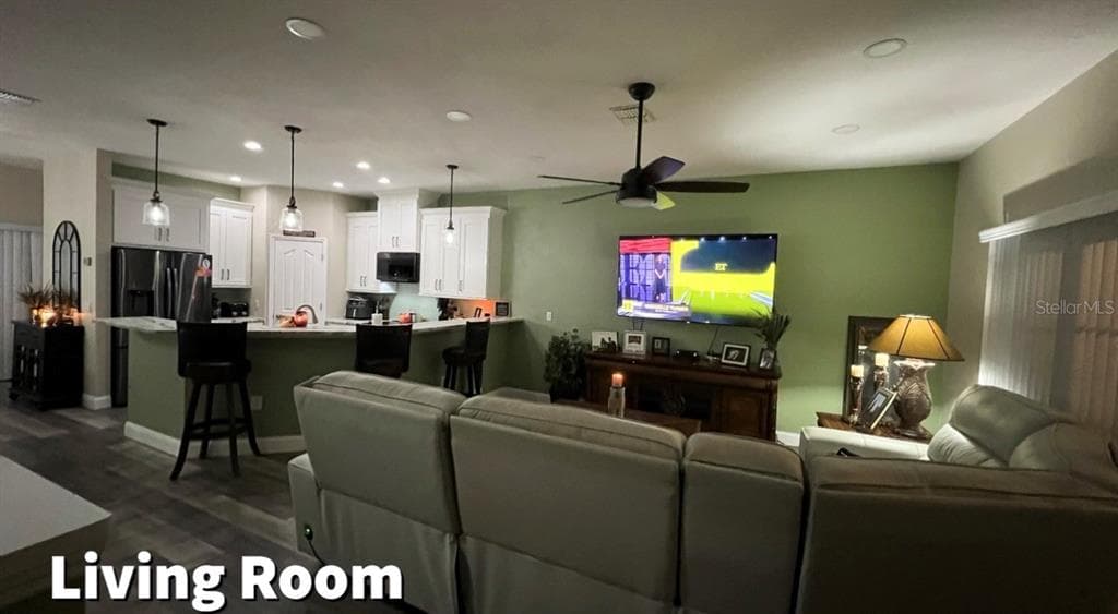 8222 BRENT STREET photo 7