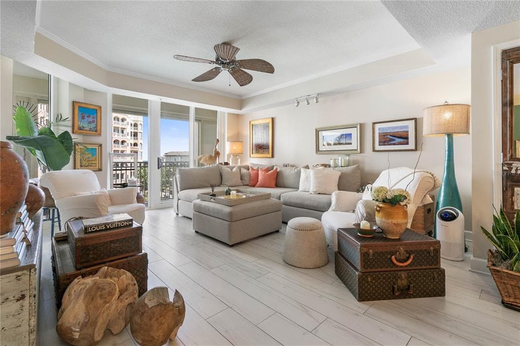 200 OCEAN CREST DRIVE 306 photo 5