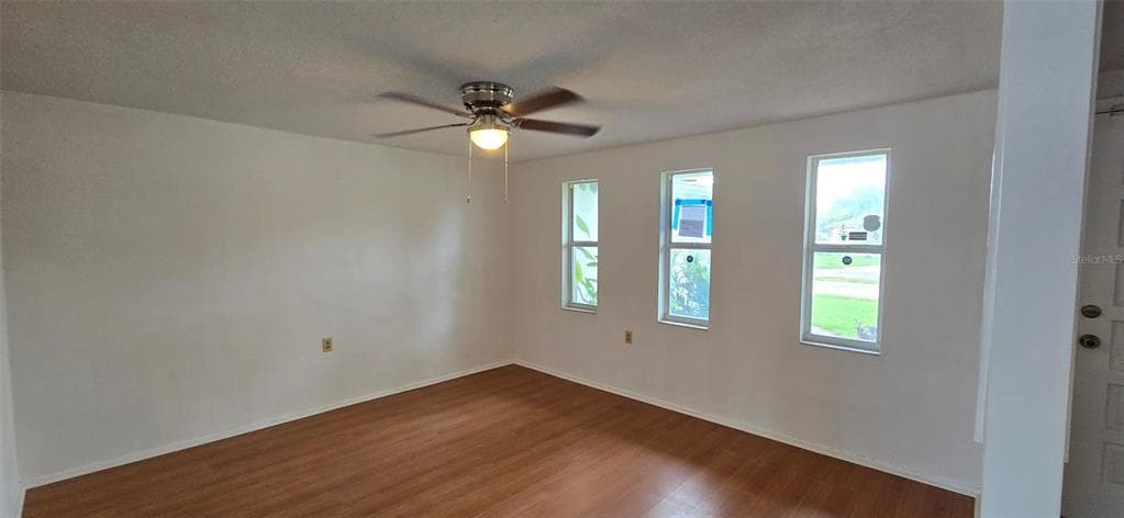 1414 GRAND BOULEVARD photo 4