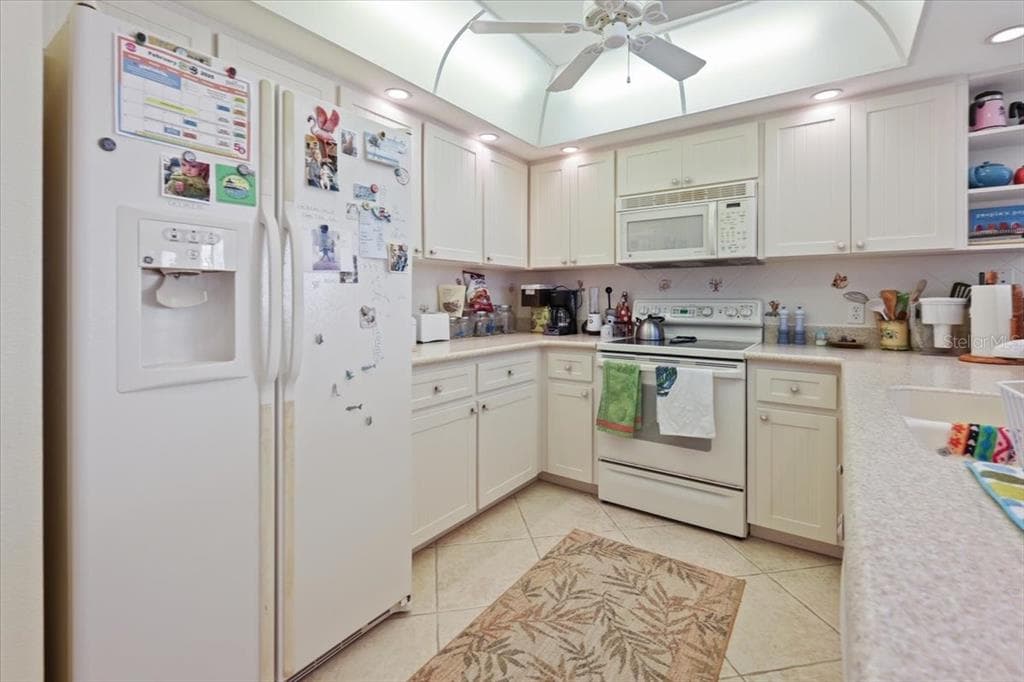 7237 RUM BAY DRIVE 5022 photo 11