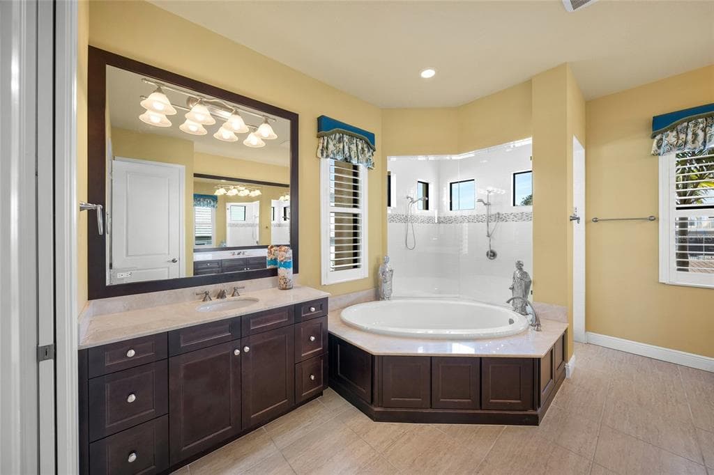471 BAYSHORE ROAD photo 20