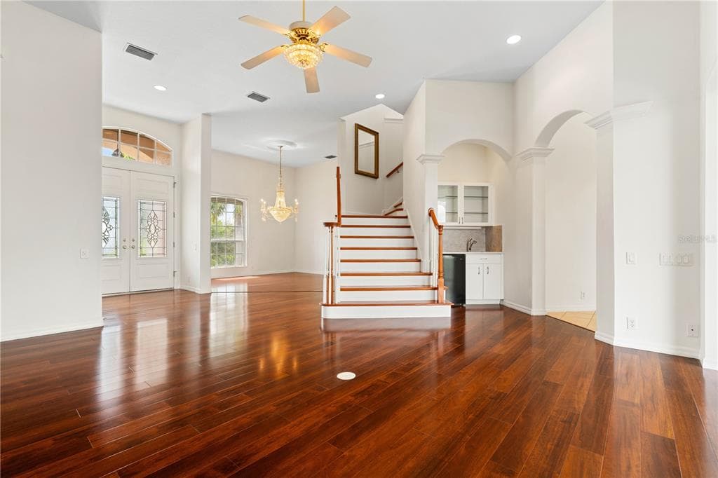 250 GEORGE ROAD photo 20