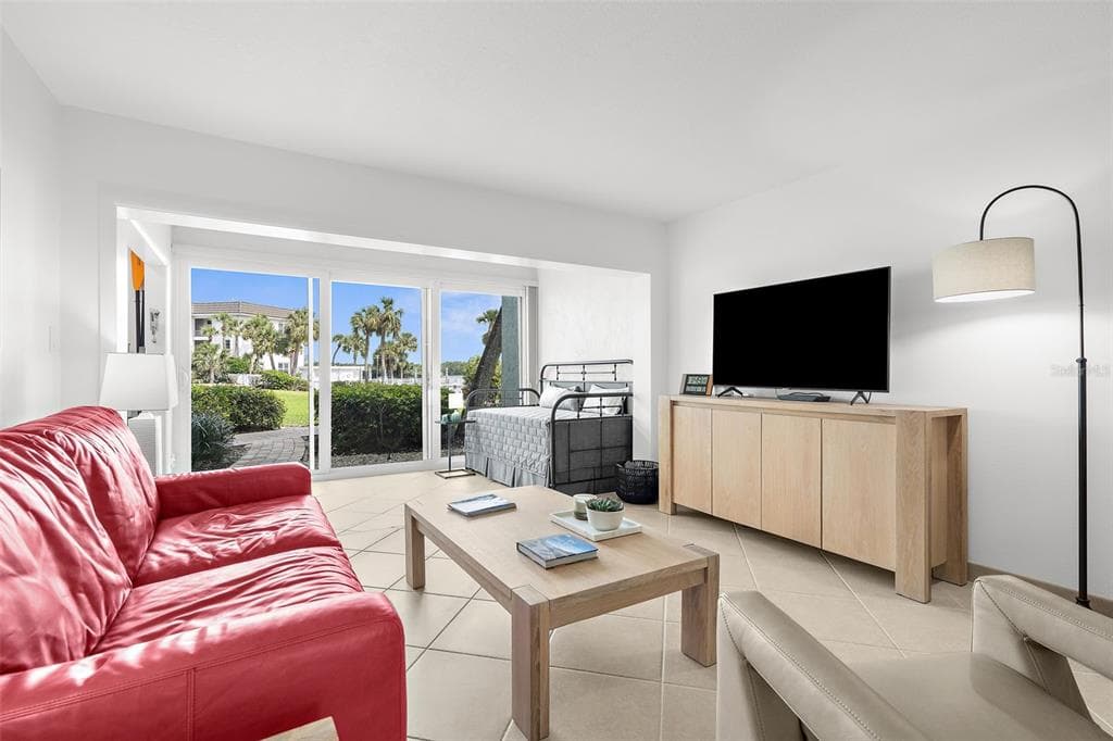 600 SUTTON PLACE 101B photo 7