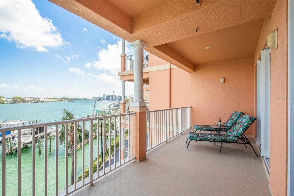 530 S GULFVIEW BOULEVARD 303 photo 13