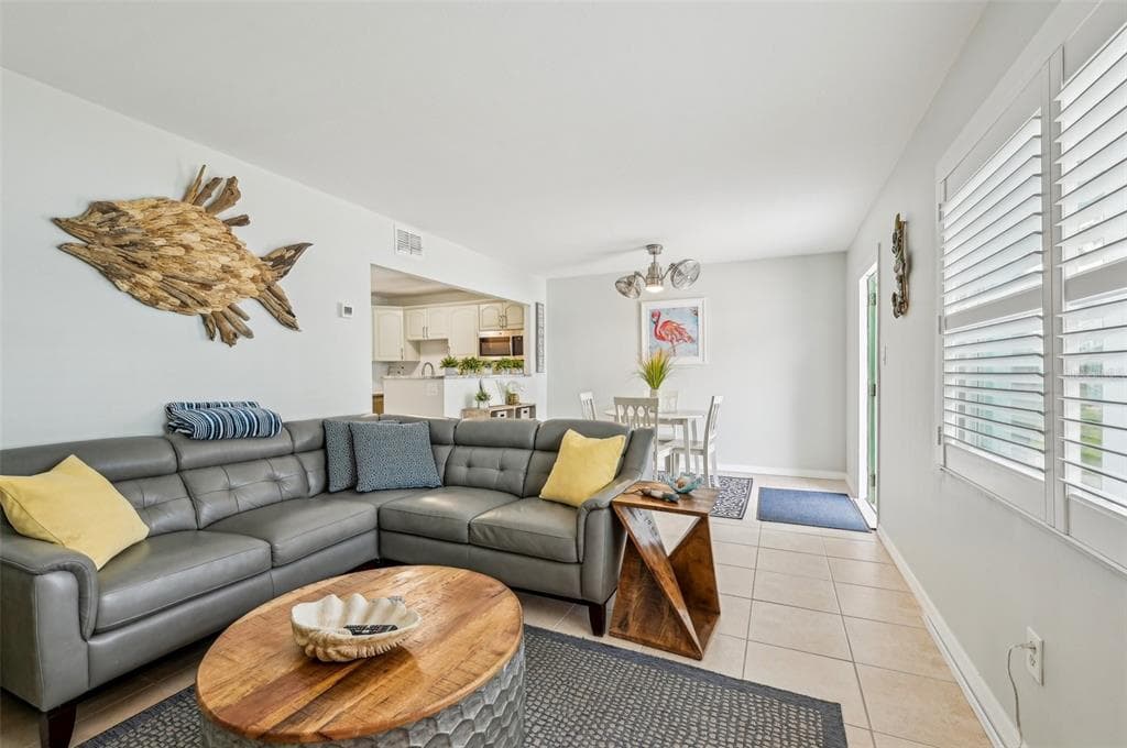 117 7TH STREET N 5 photo 5