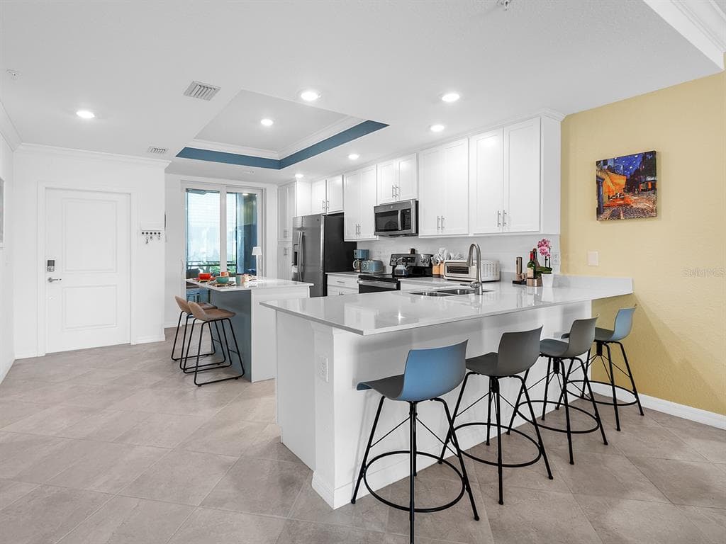 14214 HERITAGE LANDING BOULEVARD 817 photo 16