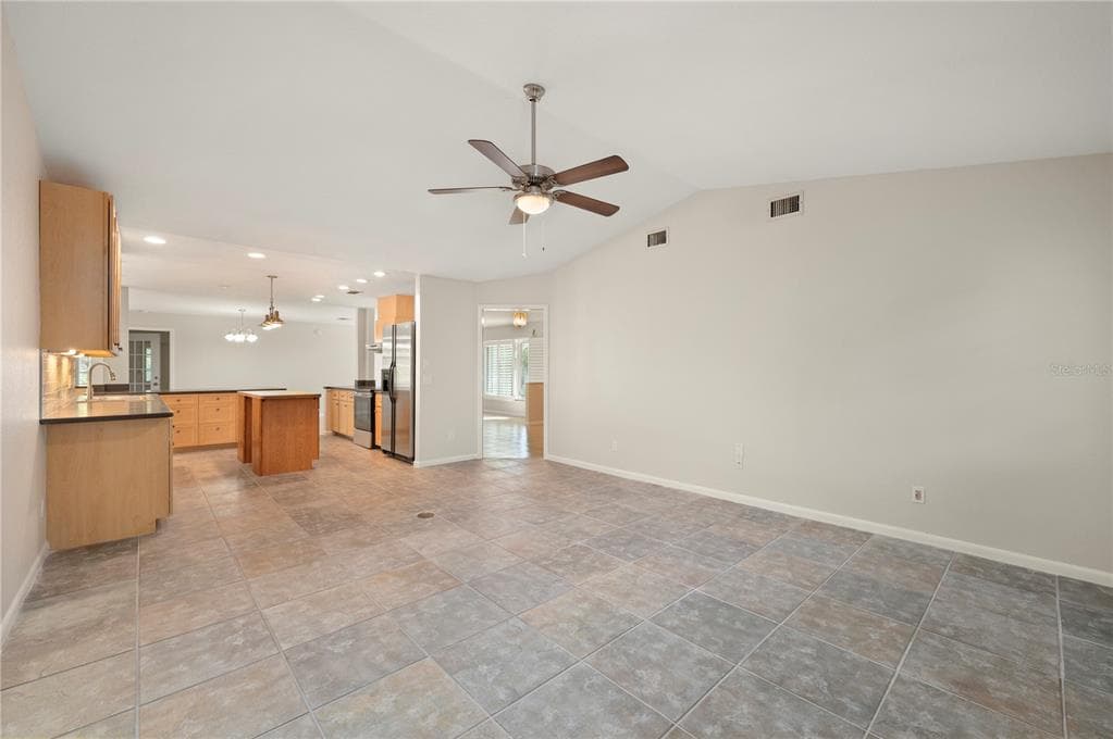 17356 GULFSPRAY CIRCLE photo 9