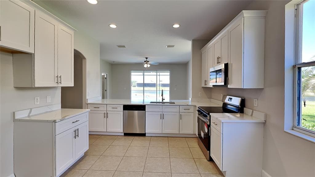 2416 CARAWAY DRIVE photo 2