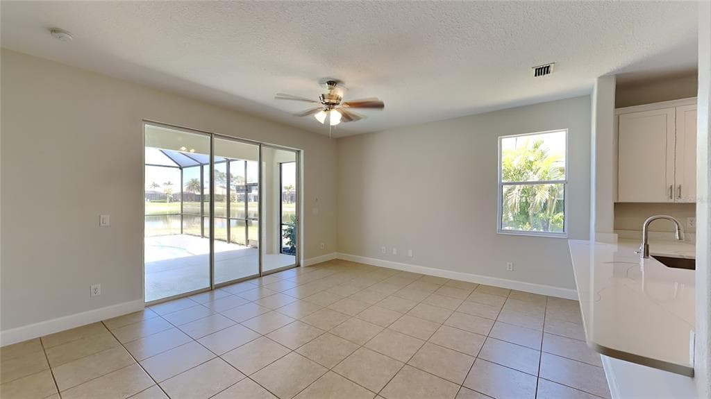 2416 CARAWAY DRIVE photo 7