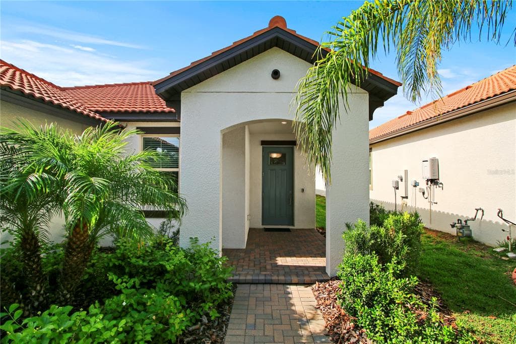 16913 ANCHOR ROOT STREET photo 3