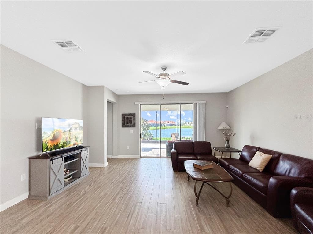16913 ANCHOR ROOT STREET photo 10