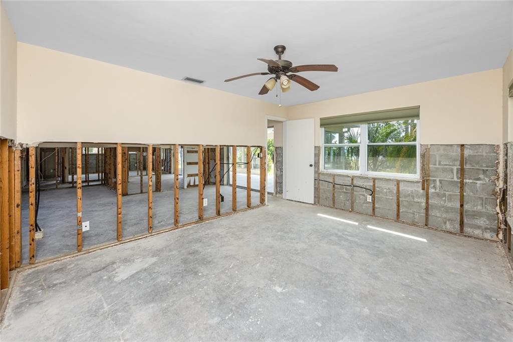 11465 7TH STREET E photo 23