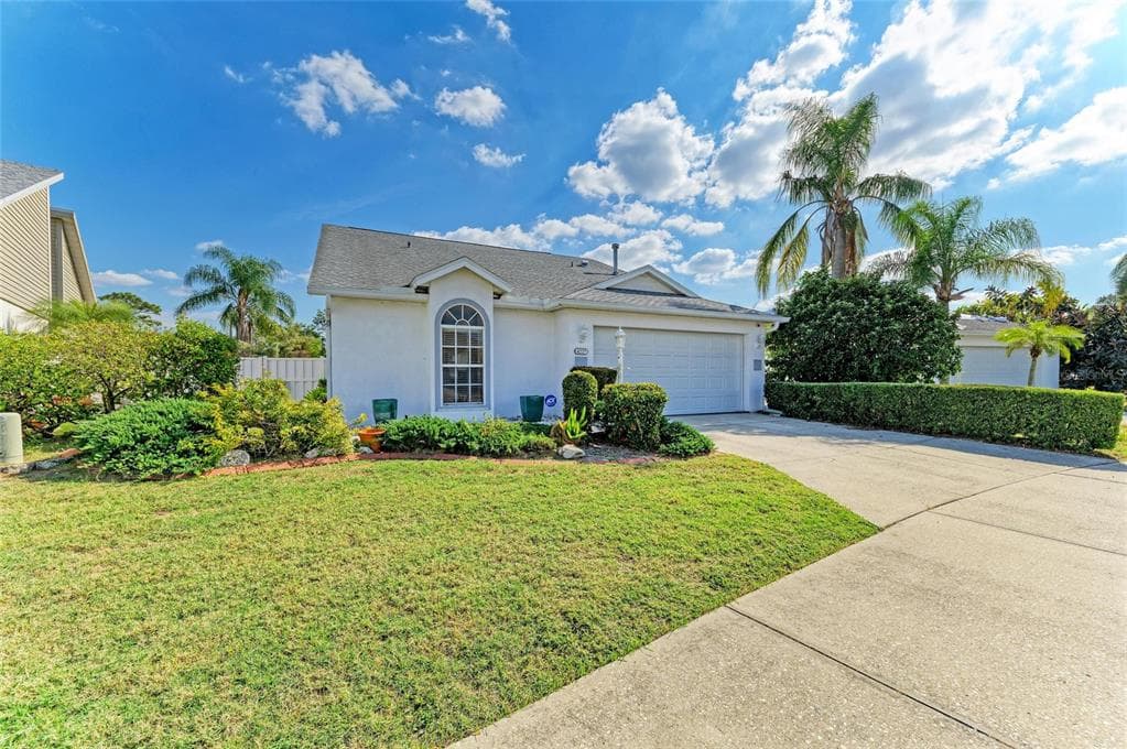 4227 PLACID DRIVE photo 2