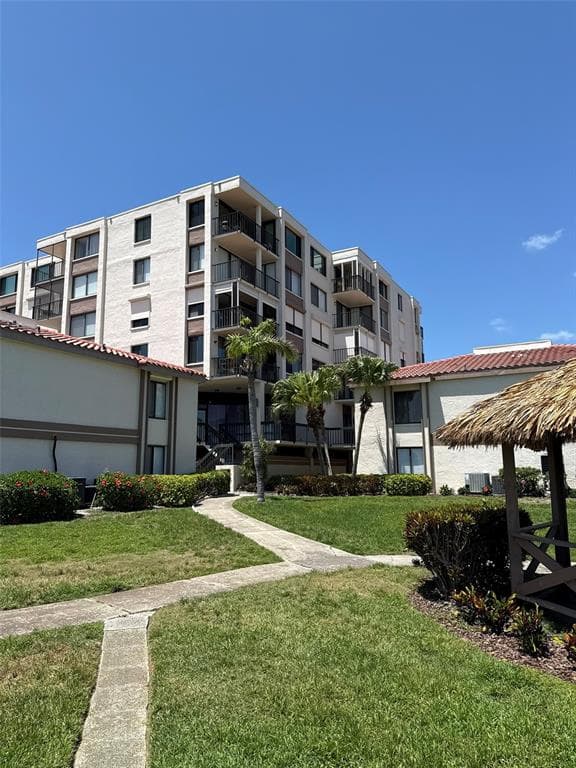 6218 PALMA DEL MAR 303 photo 4