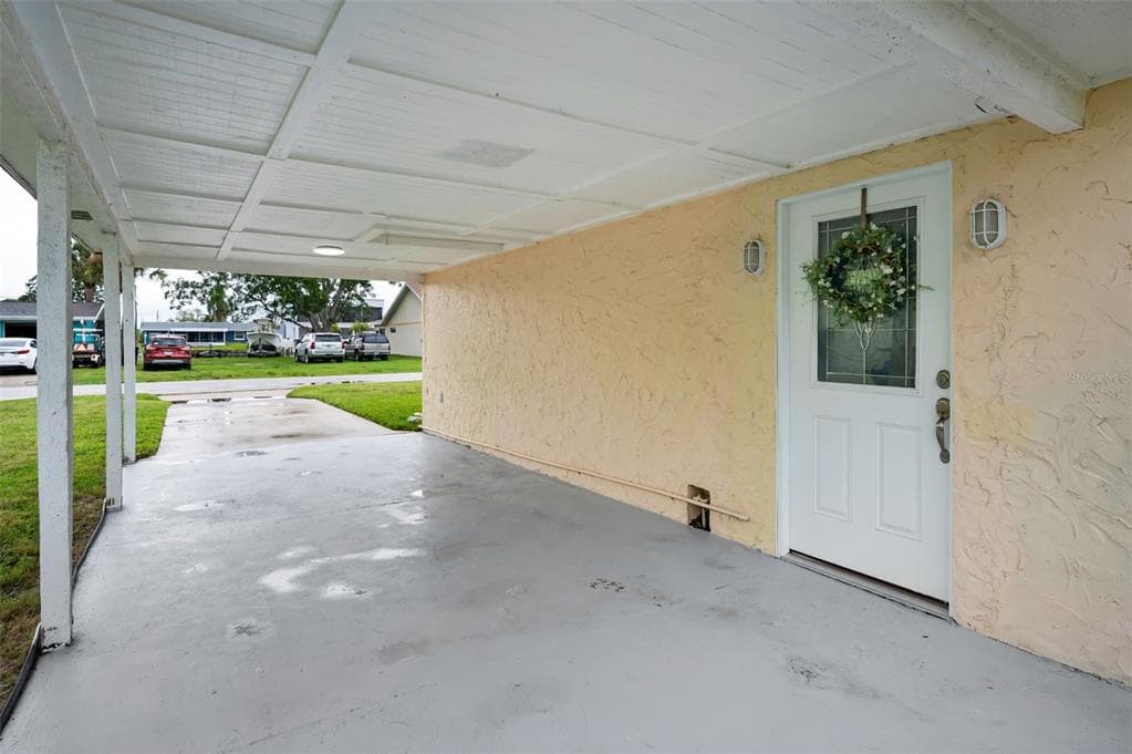 13232 CAROL DRIVE photo 8