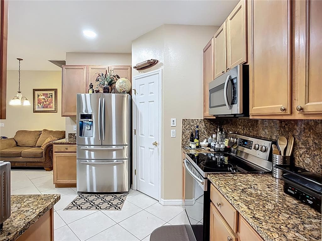 3409 61ST TERRACE E photo 16