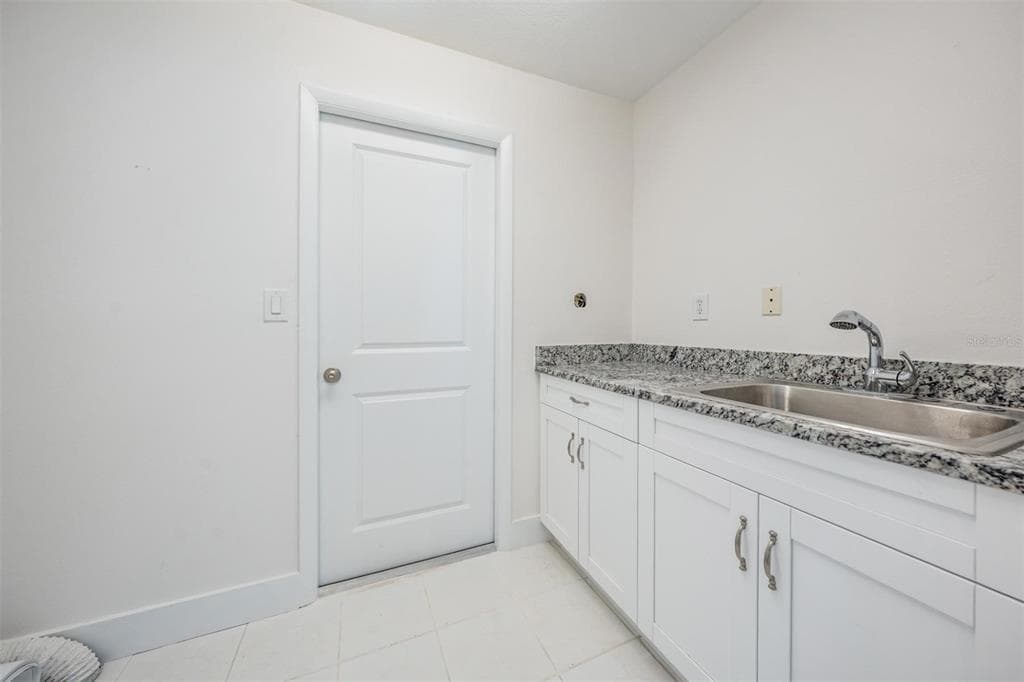 2127 LAGOON DRIVE photo 24