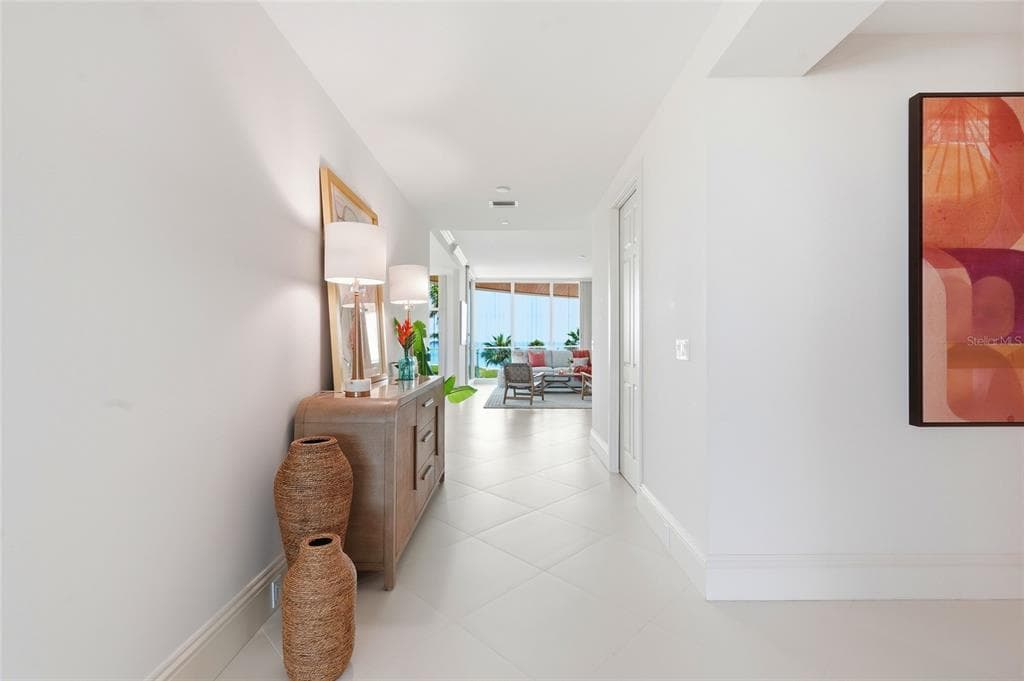 2251 GULF OF MEXICO DRIVE 301 photo 11