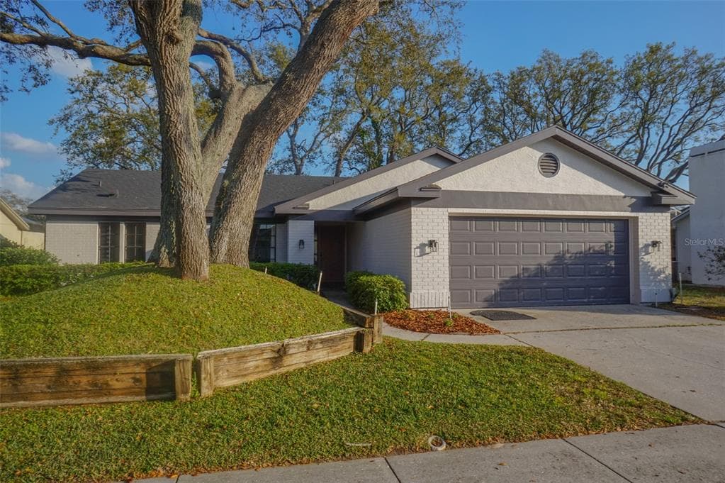 2906 WINDRIDGE DRIVE photo 1