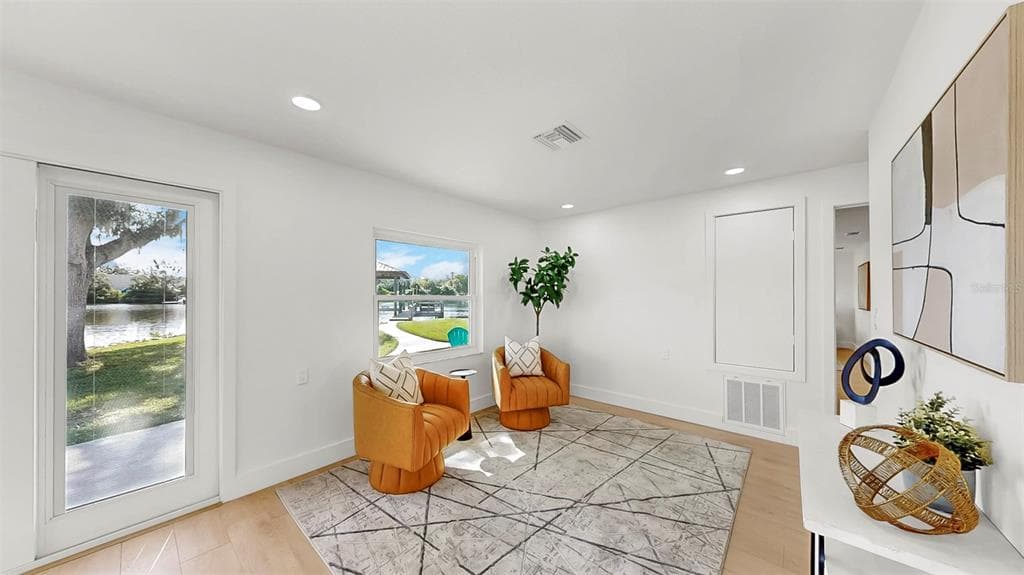 424 DORIC COURT photo 24