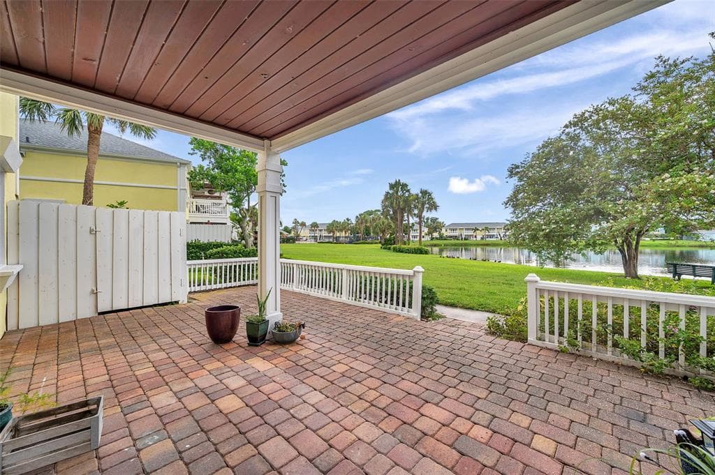 121 SEAHORSE DRIVE SE A photo 25