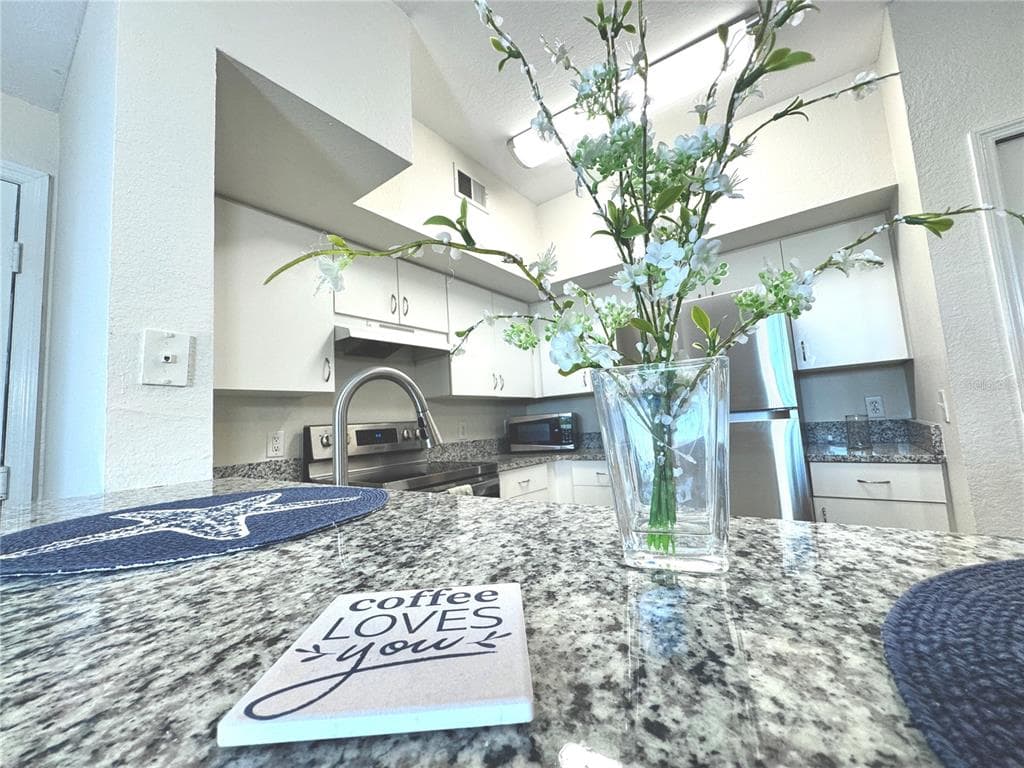 4142 CENTRAL SARASOTA PARKWAY 1426 photo 16