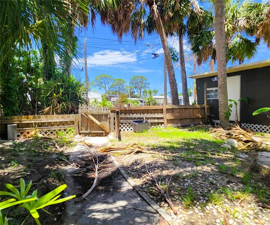 6977 EDGEWATER DRIVE photo 12