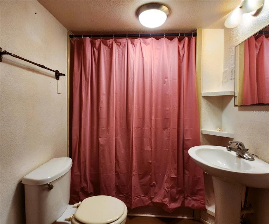 6977 EDGEWATER DRIVE photo 25