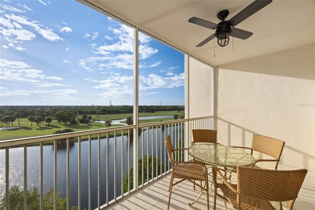 1200 COUNTRY CLUB DRIVE 5402 photo 4
