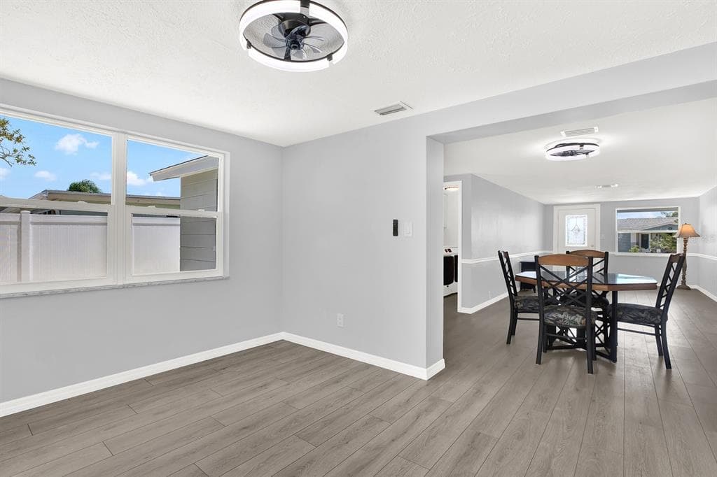 13739 LAVENDER AVENUE photo 6