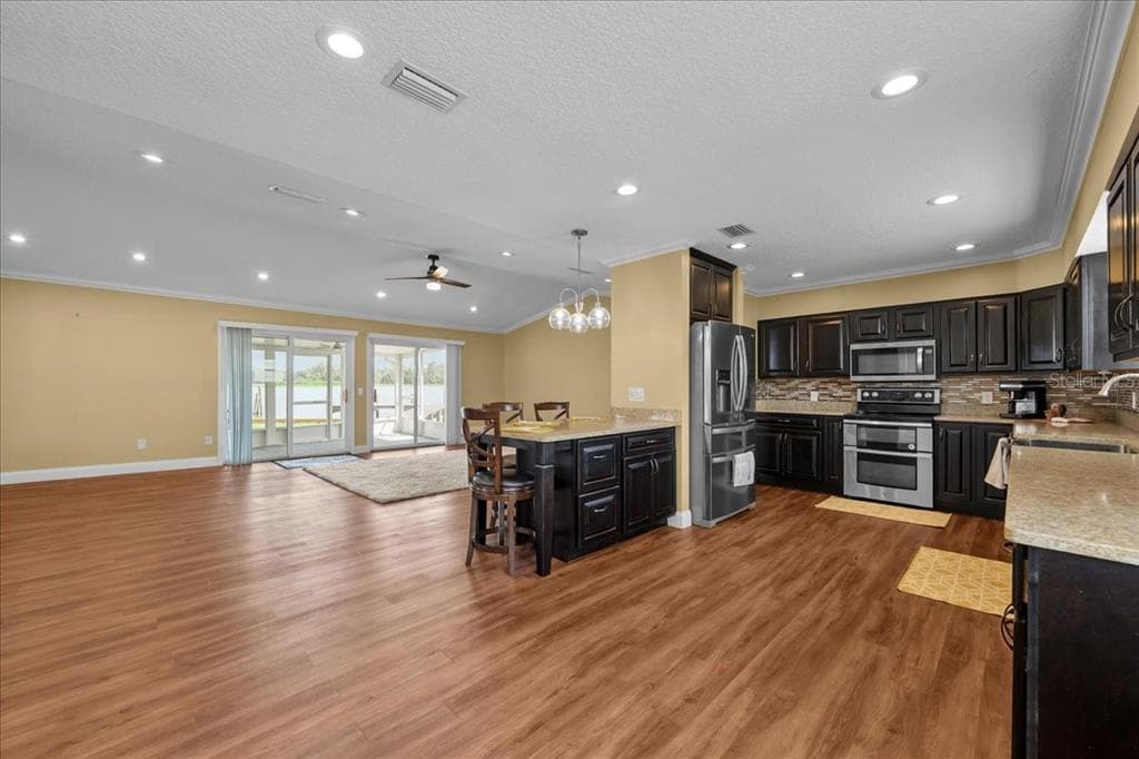 164 MOONLITE DRIVE photo 20