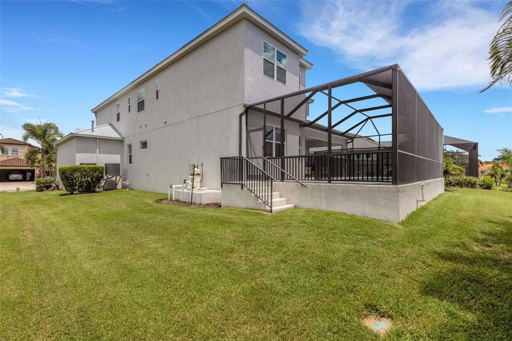 5718 TITLE ROW DRIVE photo 10