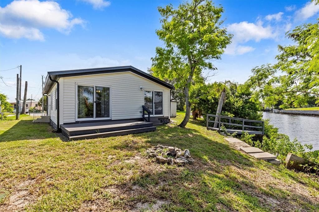 13147 CABIN COURT photo 5