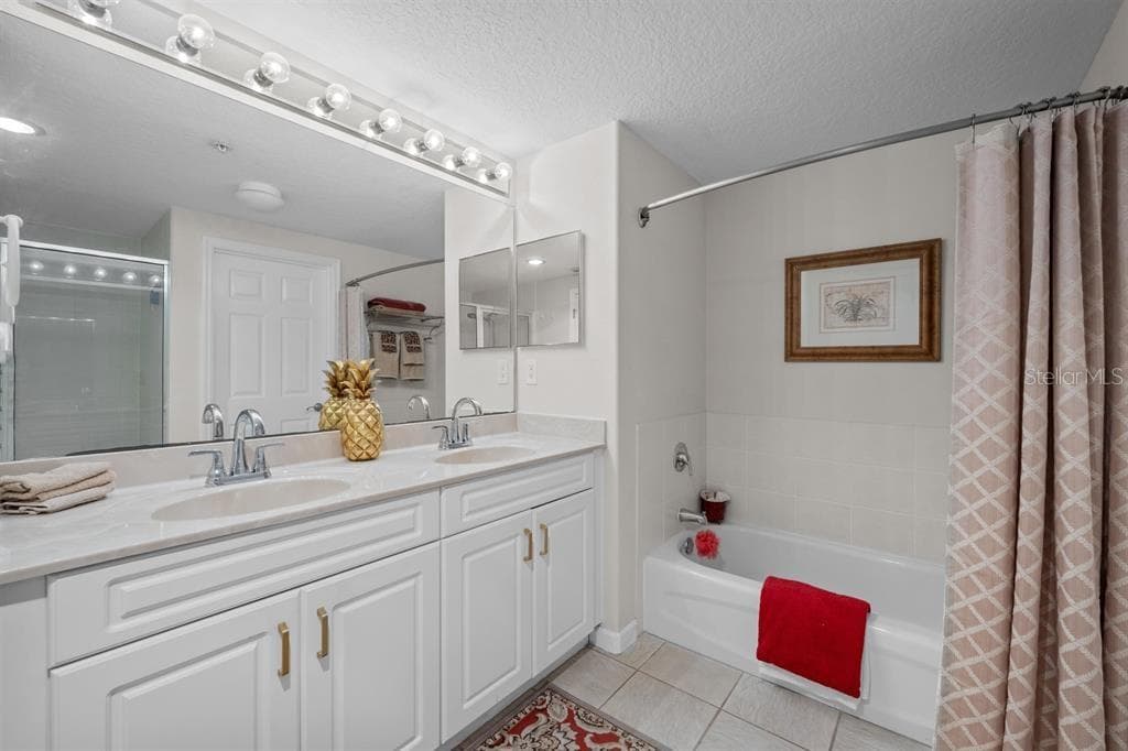 80 SURFVIEW DRIVE 118 photo 13