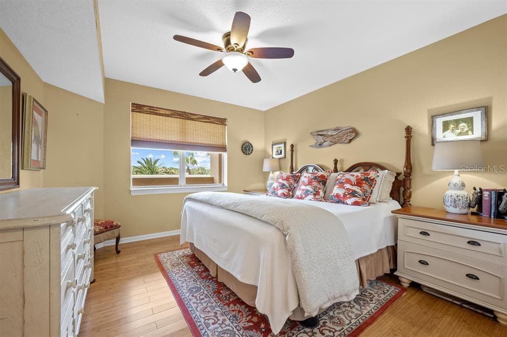 80 SURFVIEW DRIVE 118 photo 15