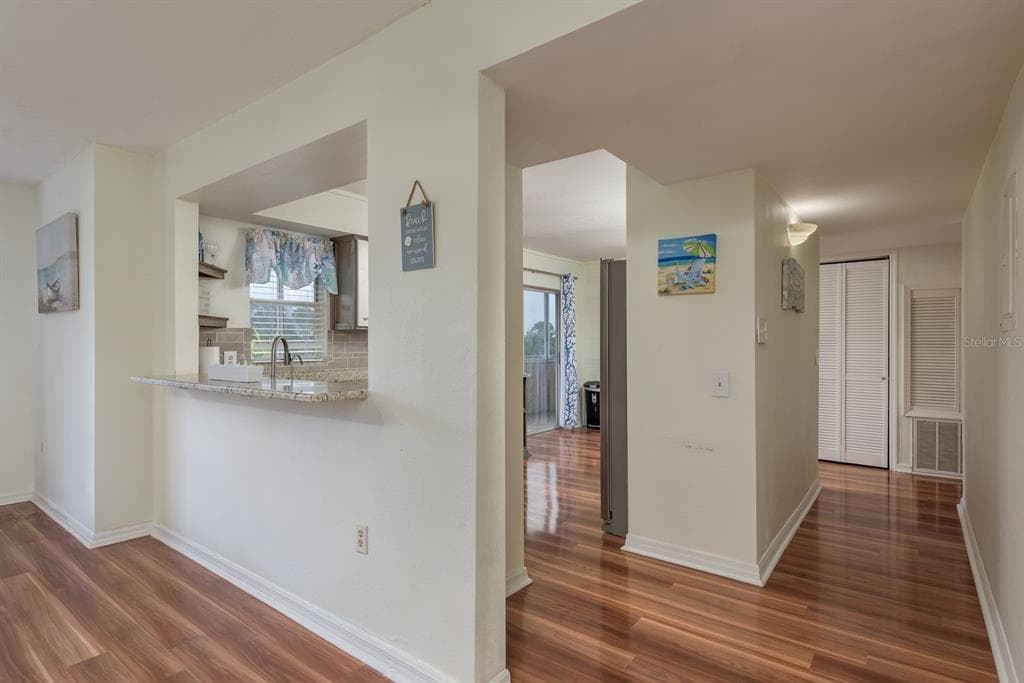 5557 SEA FOREST DRIVE 118 photo 13