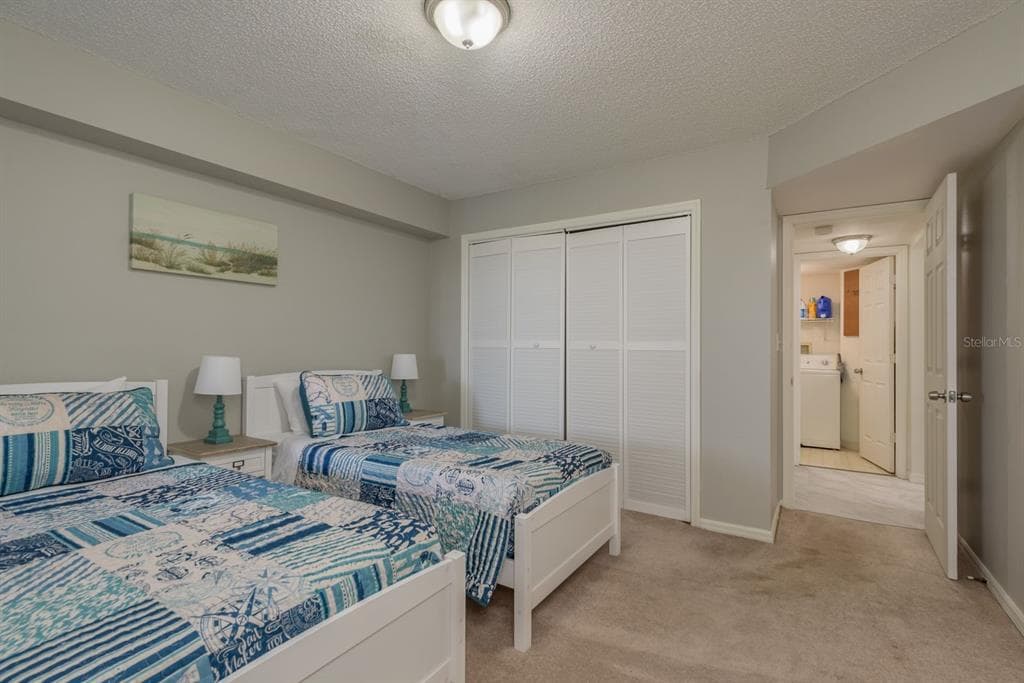 5557 SEA FOREST DRIVE 118 photo 25