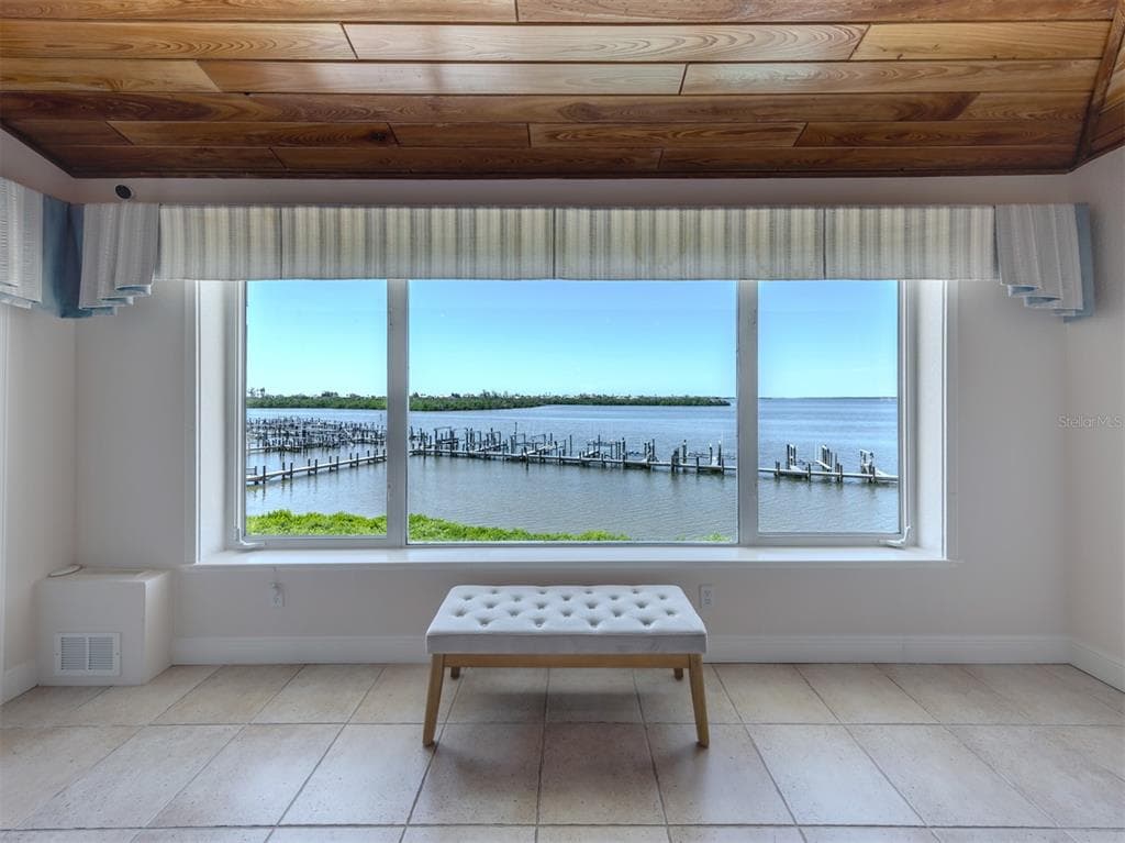 1400 BEACH ROAD 3 photo 7
