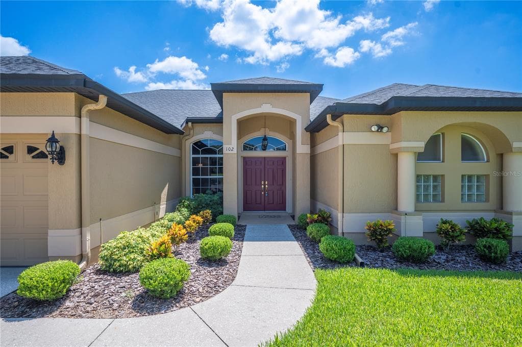 102 BAYBERRY DRIVE photo 6