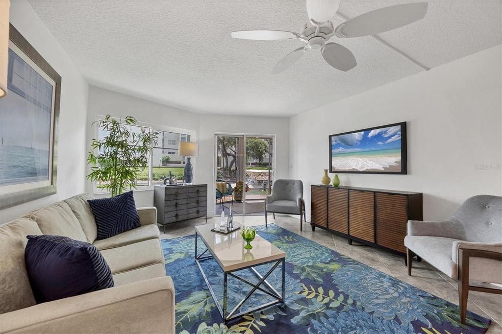 1350 N PORTOFINO DRIVE 107 photo 10
