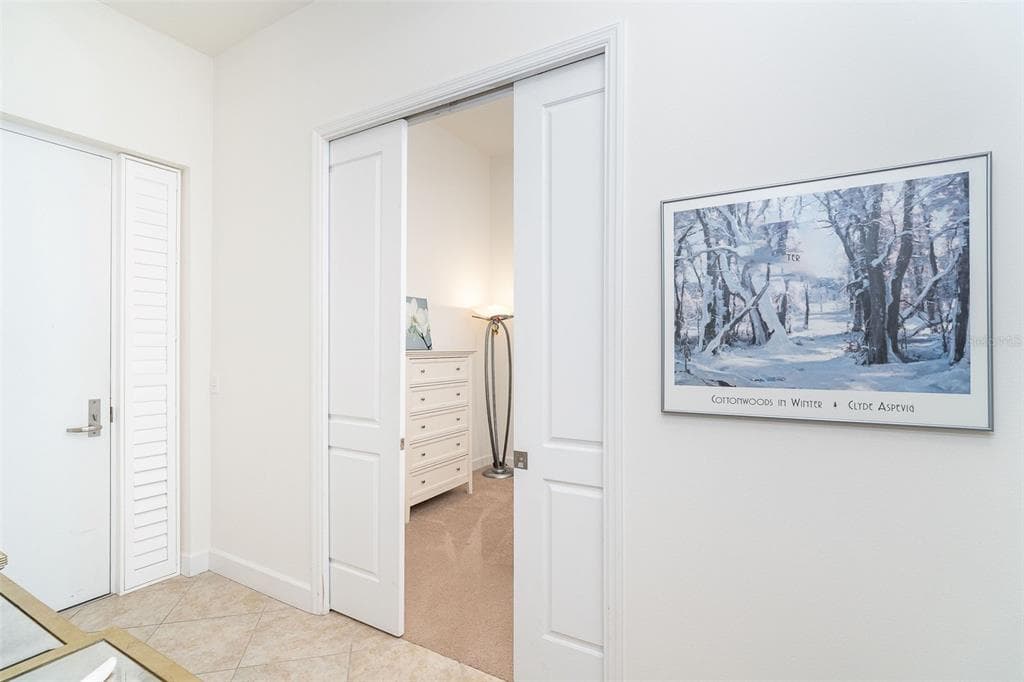 1375 BEACH ROAD 309 photo 8