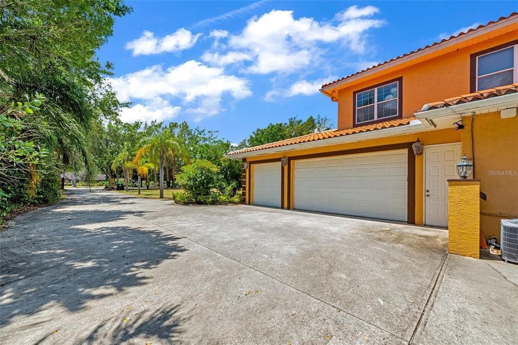 13161 LAKE BUTLER BOULEVARD photo 24