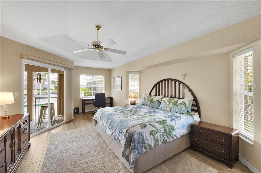 527 SAINT GIRONS COURT photo 23