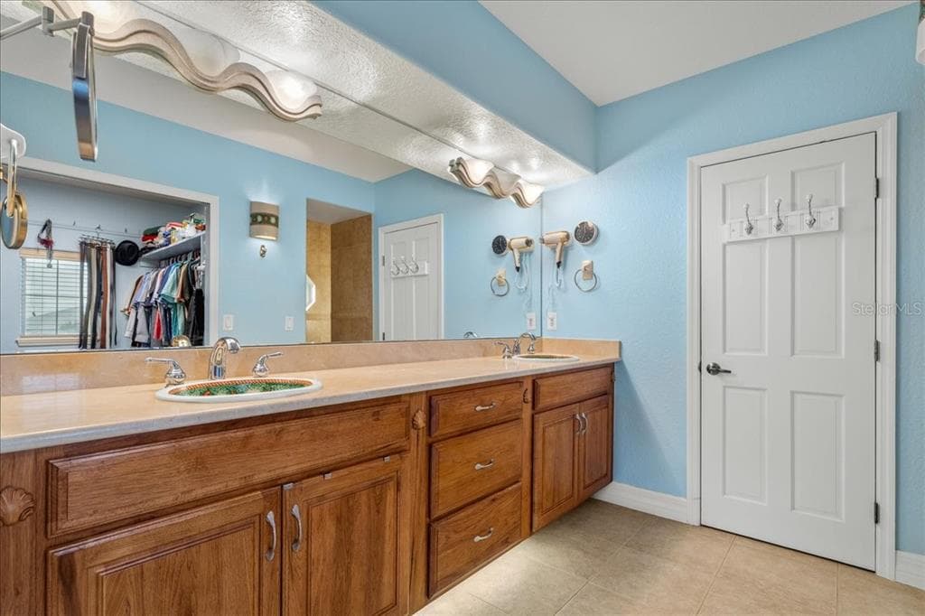 2719 N OCEAN SHORE BOULEVARD photo 23