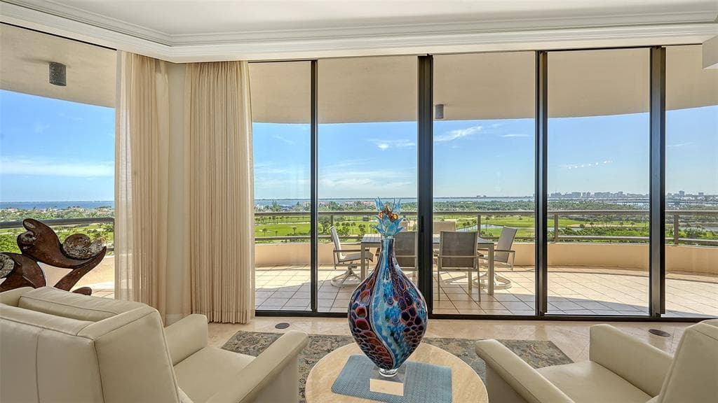 435 L AMBIANCE DRIVE L707 photo 16